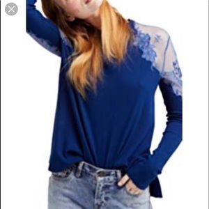 💕Free People Daniella top size M 😍